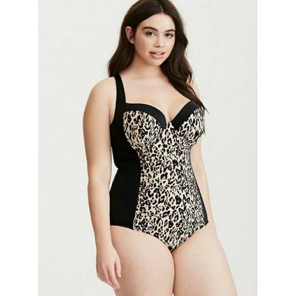 torrid swimwear plus size